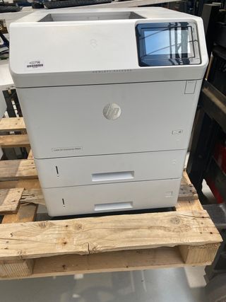 Impresora HP Laserjet Enterprise M605 de segunda mano por 150 EUR en  Barcelona en WALLAPOP