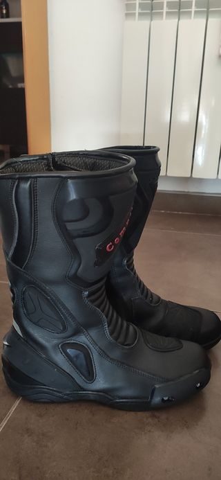 Botas moto mujer talla 39-40 de segunda mano por 35 EUR en Torrelles de  Llobregat en WALLAPOP