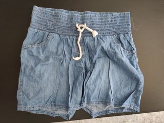 Pantalón corto premamá kiabi talla 40 de segunda mano por 10 EUR en  Mengíbar en WALLAPOP