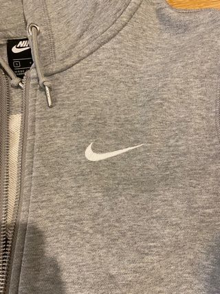 Chándal nike básico de segunda mano por 80 EUR en Leganés en WALLAPOP