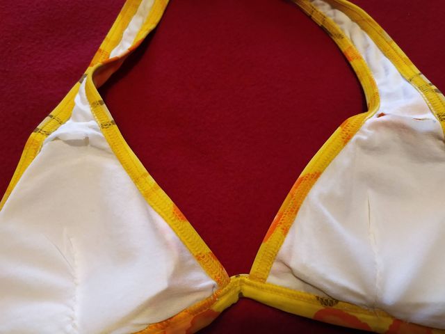 Costume bikini fiorato per donna