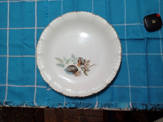 Antigua ensaladera Serreguemines, Francia