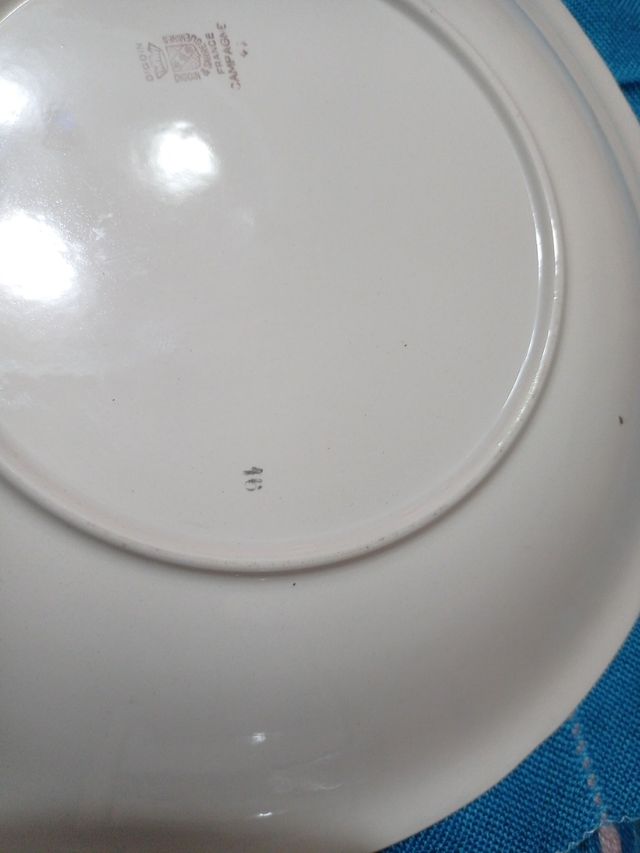 Antigua ensaladera Serreguemines, Francia