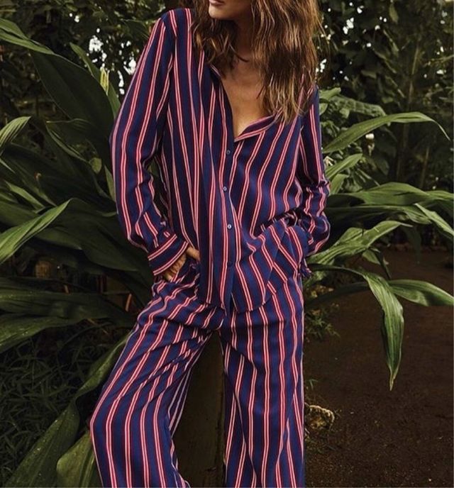 Conjunto pijamero blusa y pantalón fluido