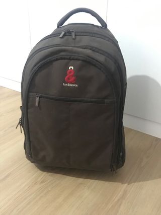 Maleta trolley de cabina Fun \u0026amp; Basic de segunda mano por 15 EUR en  Valencia en WALLAPOP