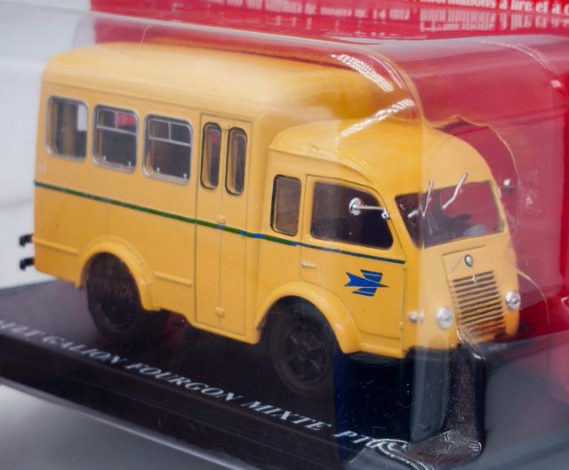 RENAULT GALION FOURGON MIXTE PTT 1/43 HACHETTE