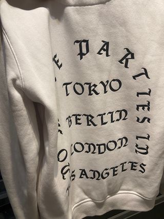 Sudadera Blanca Snipes de segunda mano por 10 EUR en Cornellà de Llobregat  en WALLAPOP