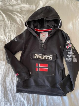Sudadera Norway de segunda mano por 12 EUR en Lugo en WALLAPOP