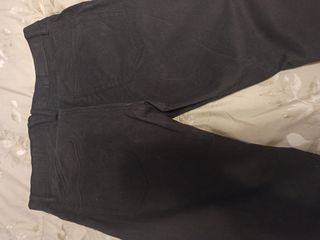 Pantalón negro algodón Mango hombre talla 42 de segunda mano por 10 EUR en  Leganés en WALLAPOP