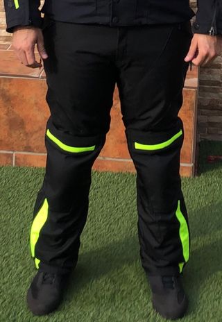 Pantalon cordura DAINESE (talla54), como nuevo de segunda mano por 120 EUR  en Martorell en WALLAPOP