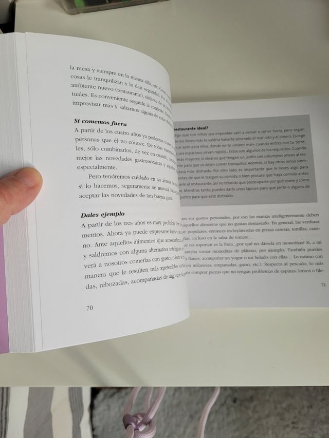 Libro Como ser una súper mamá de Carlota Mañez.