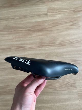 Sillín Fizik Transiro Mistica Kium de segunda mano por 68 EUR en Zaragoza  en WALLAPOP