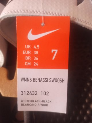 Chanclas nike, n 38. de segunda mano por 22 EUR en El Grao en WALLAPOP
