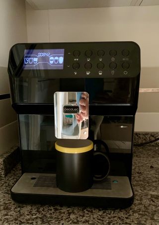 Cafetera automática de segunda mano por 190 EUR en Salamanca en WALLAPOP