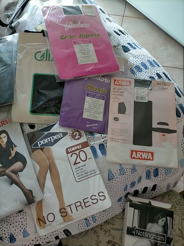 collant, gambaletti a partire da un euro