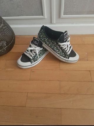 Zapatillas adidas para verano de segunda mano por 25 EUR en Madrid en  WALLAPOP