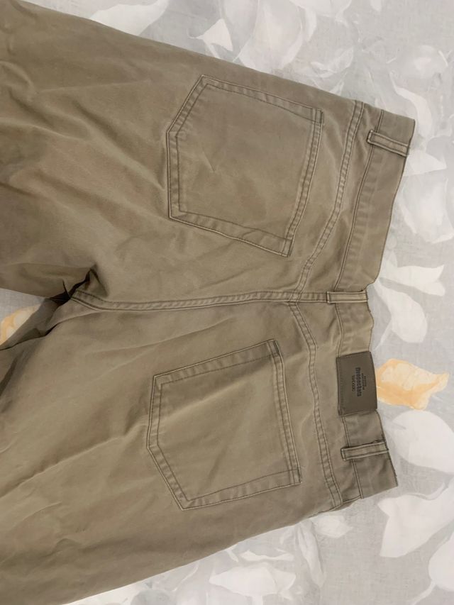 Pantalón chino