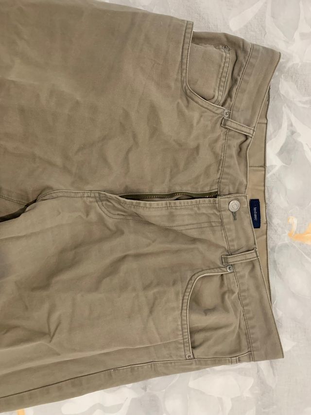 Pantalón chino