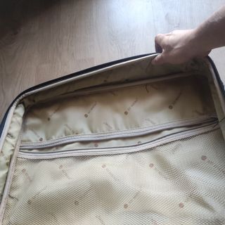 Maleta Pequeña Vueling de segunda mano por 14 EUR en Barcelona en WALLAPOP