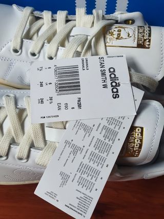 Adidas Stan Smith talla 39 nuevas de segunda mano por 65 EUR en Madrid en  WALLAPOP