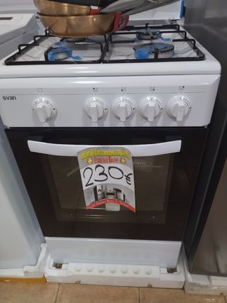 Encimera de gas SVE4BW3 Svan 4 fuegos parrilla esmaltada inox 9x58x50 cm |  Comprar online en Embargosalobestia