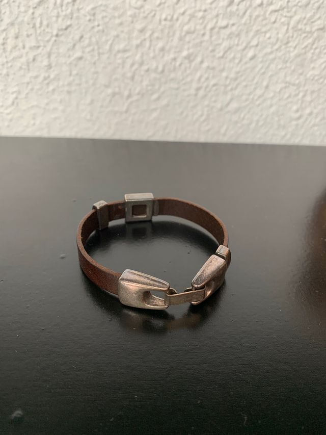 Pulsera cuero