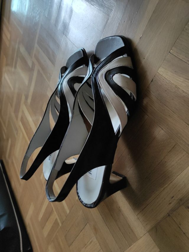 Zapatos tipo Sandalia José Illana de señora