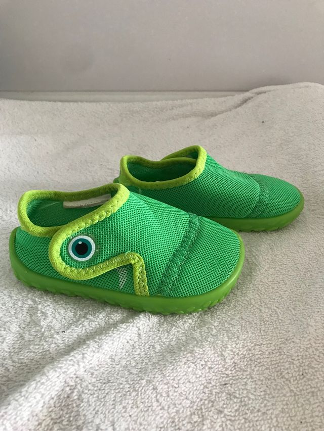 Zapato playa talla 20 - 21