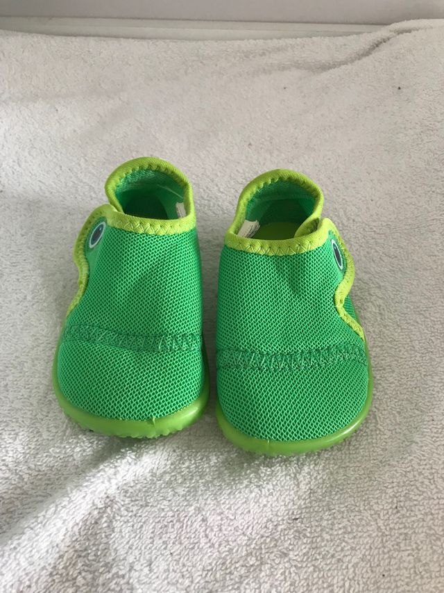 Zapato playa talla 20 - 21