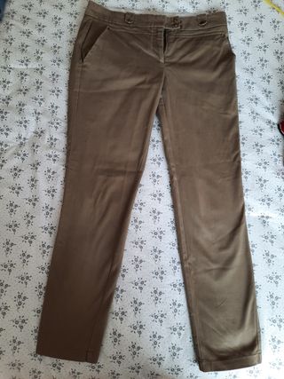 Pantalon chino mujer Sfera de segunda mano por 8 EUR en Alcorcón en WALLAPOP