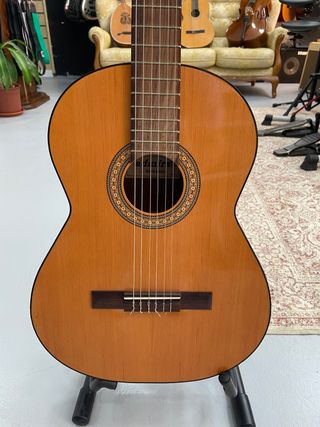 Guitarra española admira rosario de segunda mano por 120 EUR en Elche en  WALLAPOP