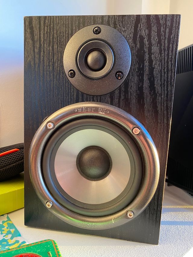 Pareja monitores activos ESI nEar 05