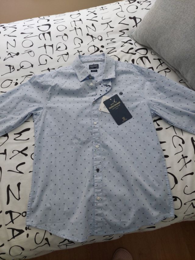 camisa de vestir azul