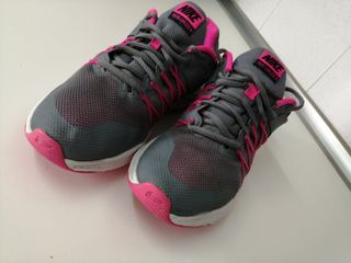 Zapatillas nike air relentless 6 mujer talla 38.5 de segunda mano por 22  EUR en Albacete en WALLAPOP