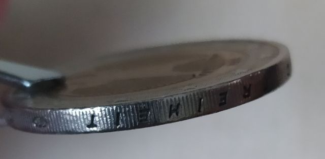 Moneda 2 euros Alemania 2004 errores