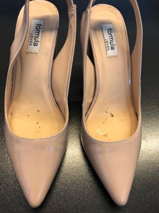 Sandalias Formula Joven Color Natural Talla 37 de segunda mano por 4 EUR en  A Coruña en WALLAPOP