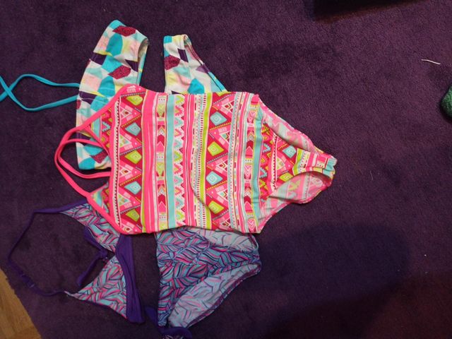 bikinis con regalo de bañador