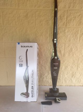 Aspirador Escoba TAURUS de segunda mano por 85 EUR en Rueda de Cantabria en  WALLAPOP