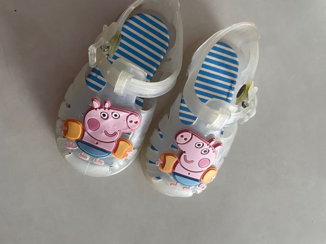 Sandalias peppa pig talla 19