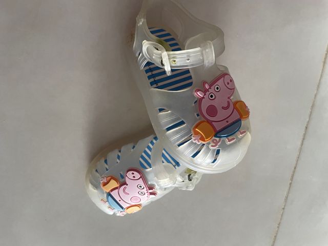 Sandalias peppa pig talla 19