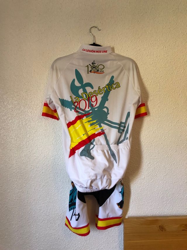 Equipacion La desertica