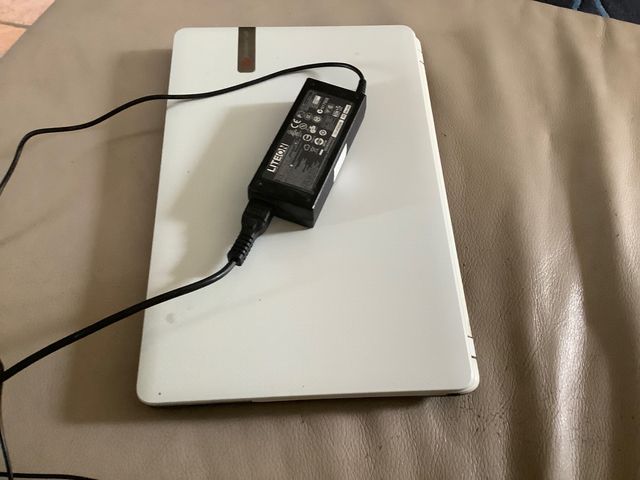 Packard Bell Easynote TS44