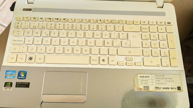 Packard Bell Easynote TS44