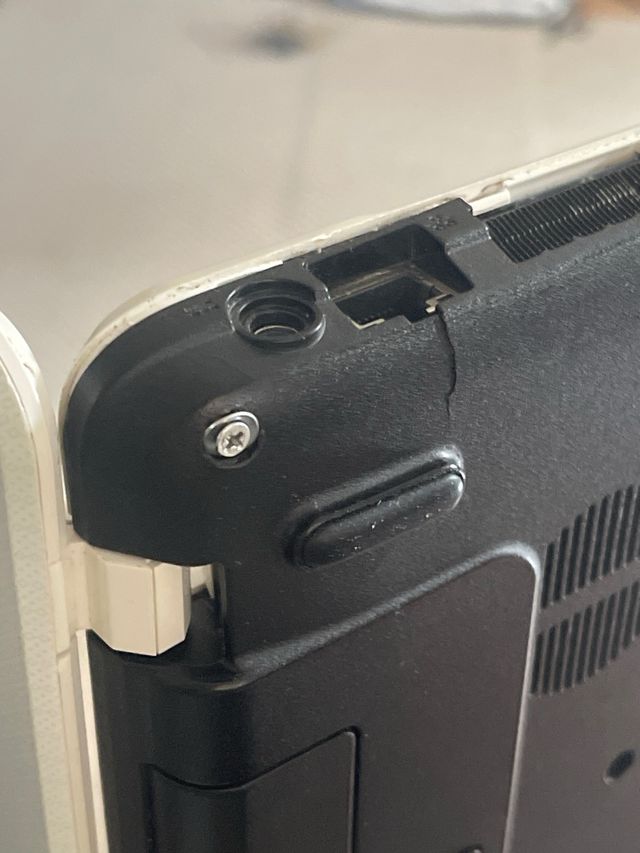 Packard Bell Easynote TS44