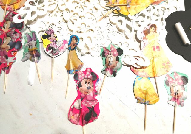 Lote de decoración para fiesta infantil niña.