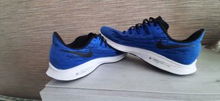 Zapatillas Nike zoom pegasus (talla 42) de segunda mano por 30 EUR en A  Coruña en WALLAPOP