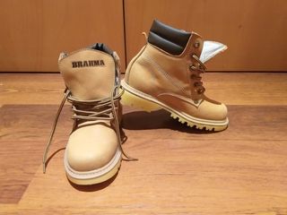 Botas de piel tipo Panama Jack NUEVAS Talla 35 de segunda mano por 85 EUR  en Terrassa en WALLAPOP