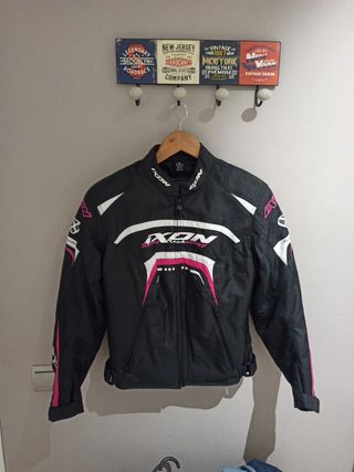 Chaqueta moto chica IXON nueva de segunda mano por 50 EUR en Cambrils en  WALLAPOP