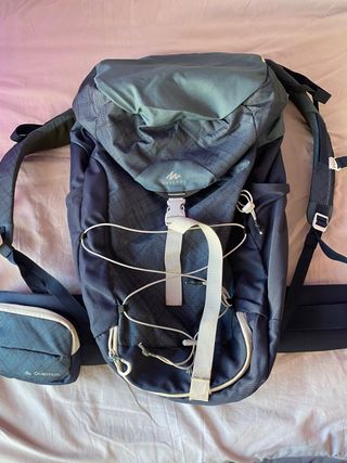 Mochila de montaña y trekking de segunda mano por 30 EUR en Palau-Solita I  Plegamans en WALLAPOP