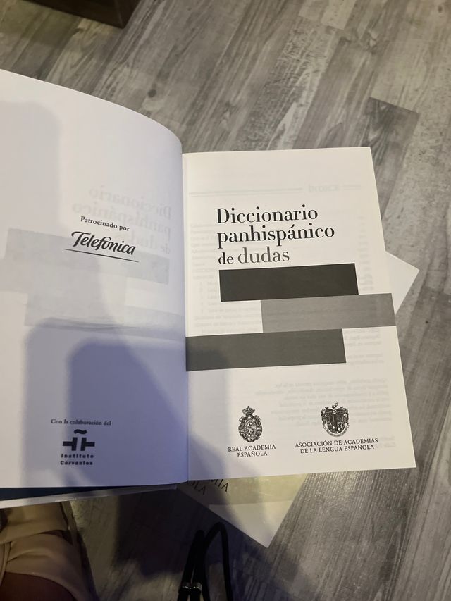 Diccionario panhispánico de dudas